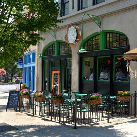 Claddagh Restaurant & Pub